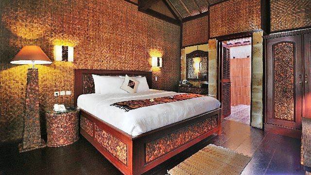 Click to enlarge image West_Lombok_Senggigi_Romantic_Boutique_Hotel_7.jpg