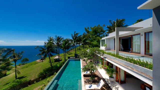 Lombok villa for rent Malimbu Cliff